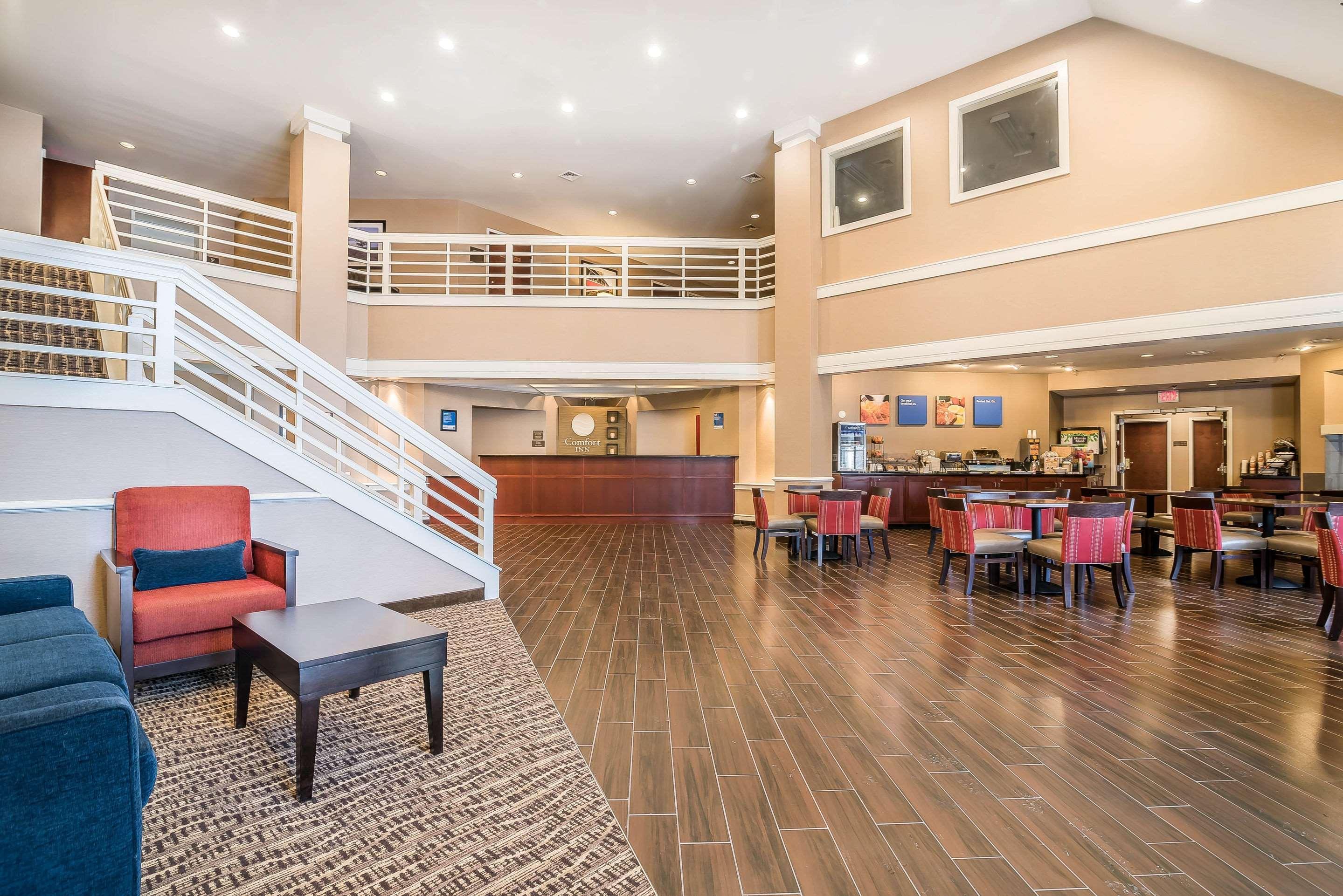 קונקורד Comfort Inn מראה חיצוני תמונה