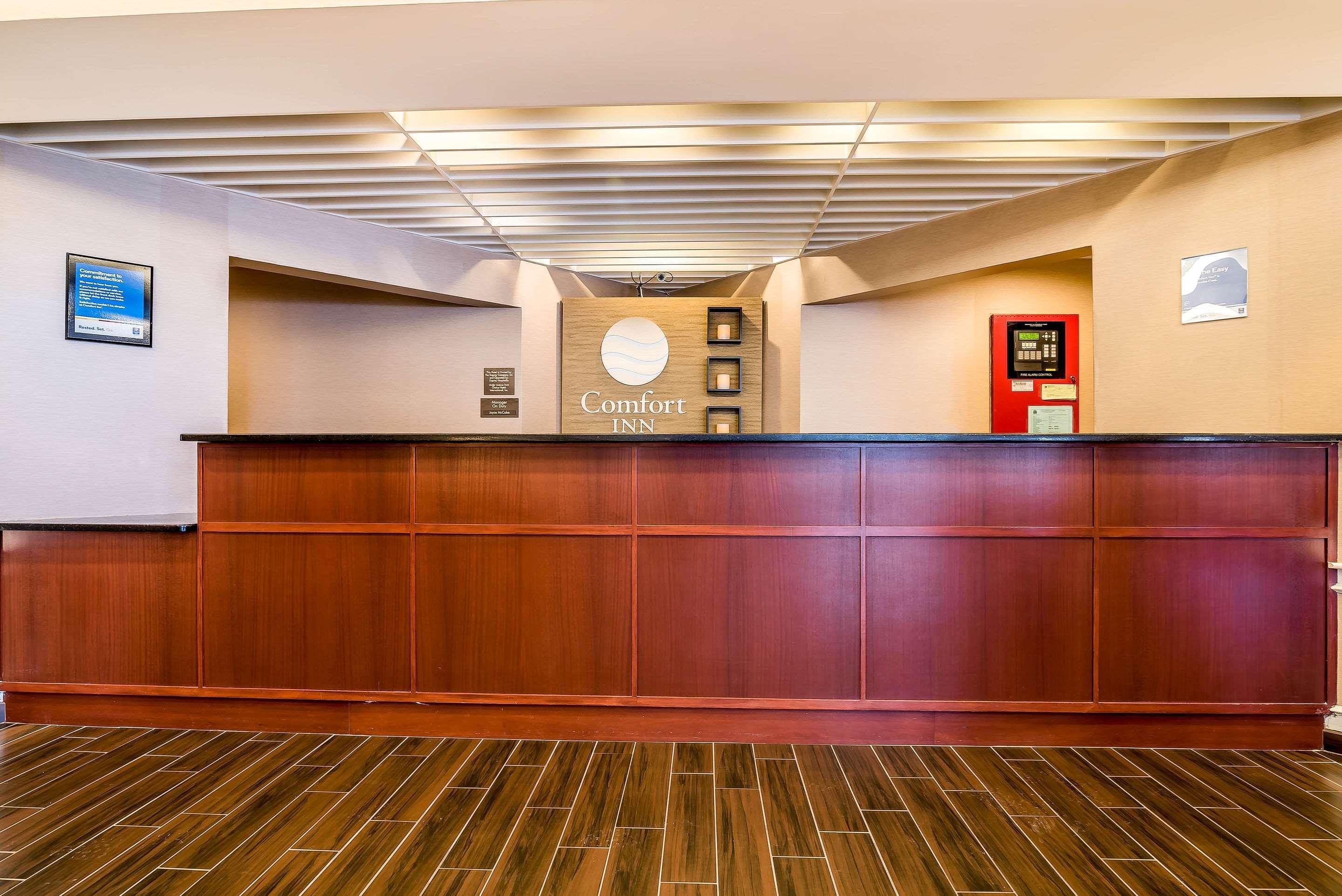 קונקורד Comfort Inn מראה חיצוני תמונה