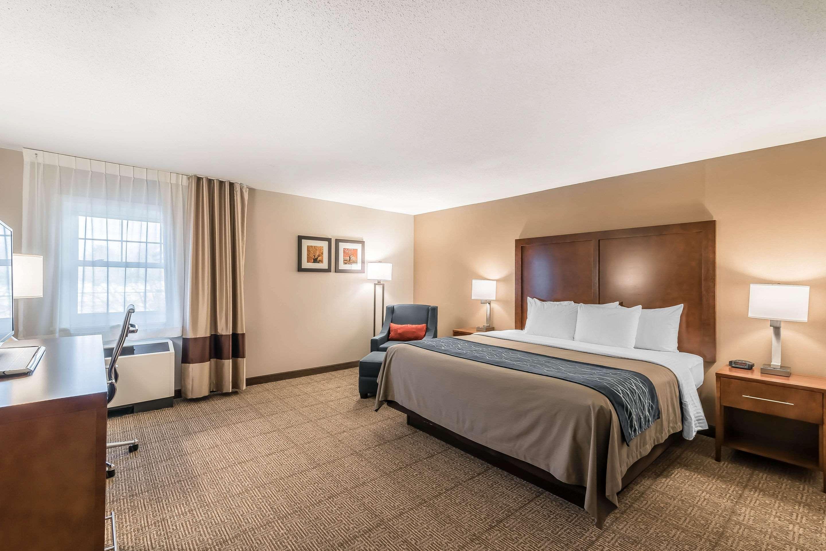 קונקורד Comfort Inn מראה חיצוני תמונה