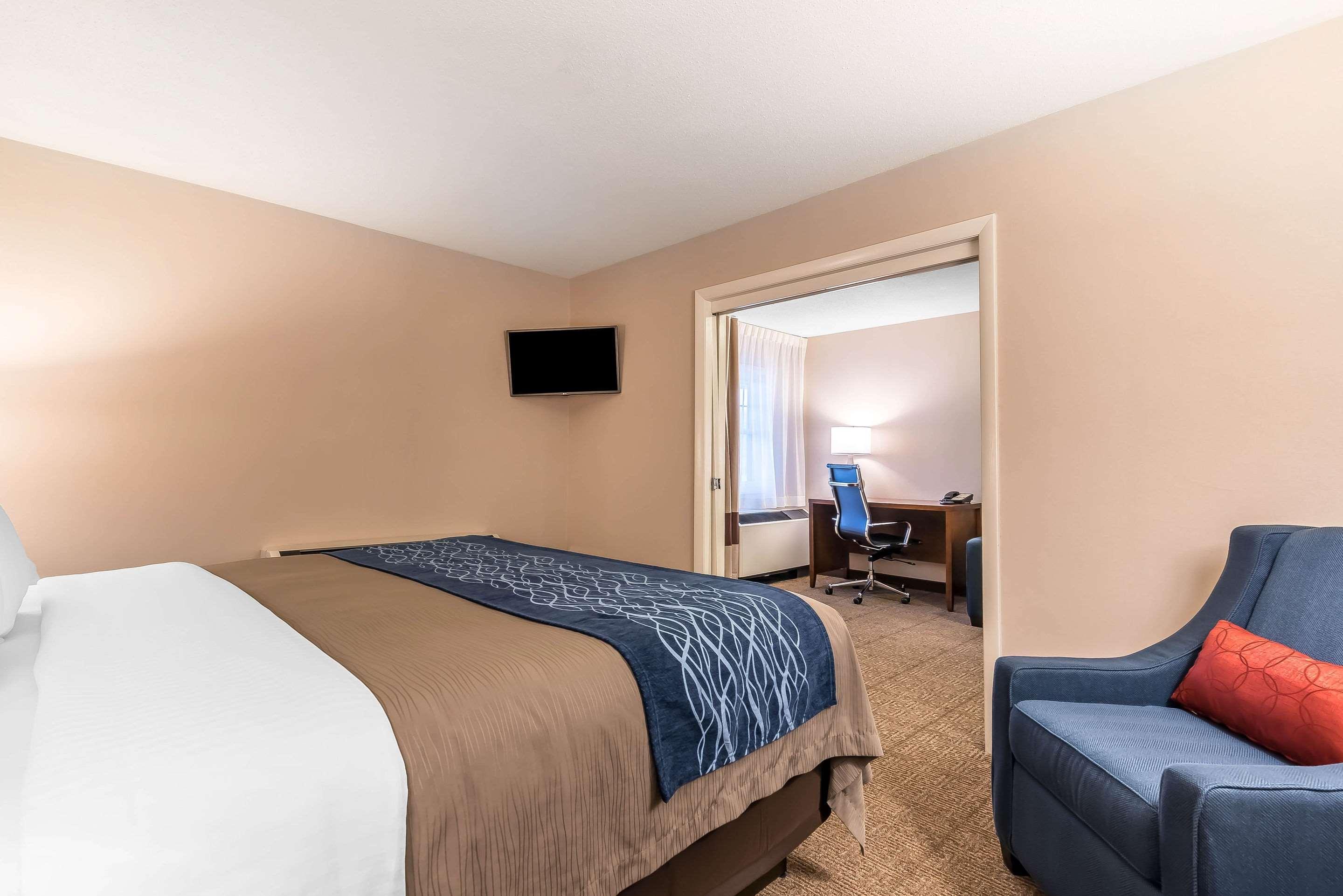 קונקורד Comfort Inn מראה חיצוני תמונה