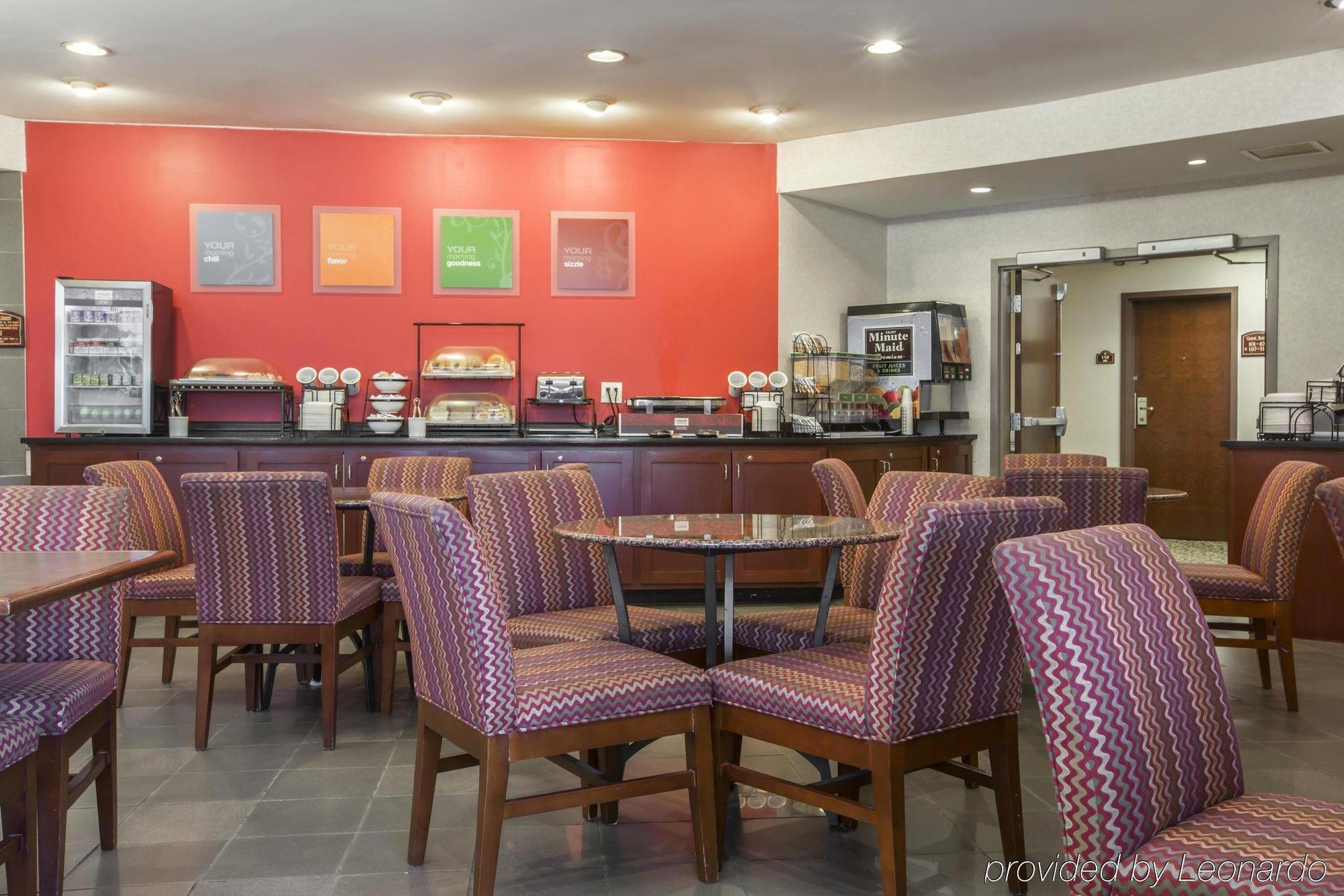 קונקורד Comfort Inn מראה חיצוני תמונה